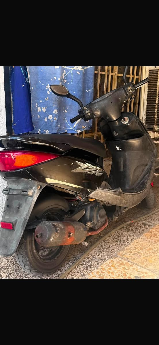 إسلام عليكم من رخصه الادمن بريز فحل الدراجه كلش نضيفه مثل ماتشوف بل صوره عارض الدراجه 550وبيه مجال الطيبين المكان مدينه الصدر رقم الهاتف *********** غير متواجد عل فيس
