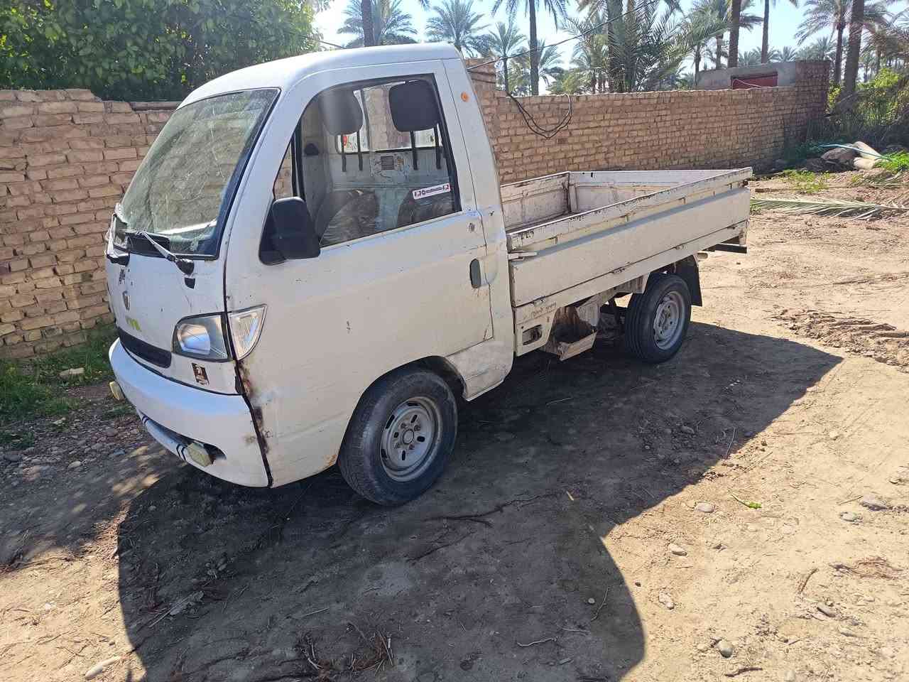 سلام عليكم للبيع جاهزه من كلشي محرك كير صدر تخم تاير شالصي مكفول اوراق بيه مكاني بلد سعر ٢٠وبيه مجال قليل ***********
