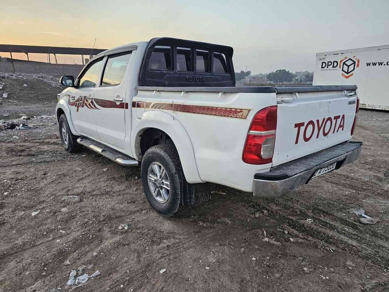 تۆیۆتا هایلوکس ، مرزیە
بۆ فرۆشتن تۆیۆتا هایلوکس ، مرزیە 
***********
مۆدیل2009 گێڕ عـــــادی 
ناوسۆر سعودی دەبل ئەکسل 
سوبخ عام بێلێدان شکل کڕاوە 2013
سعر 138
