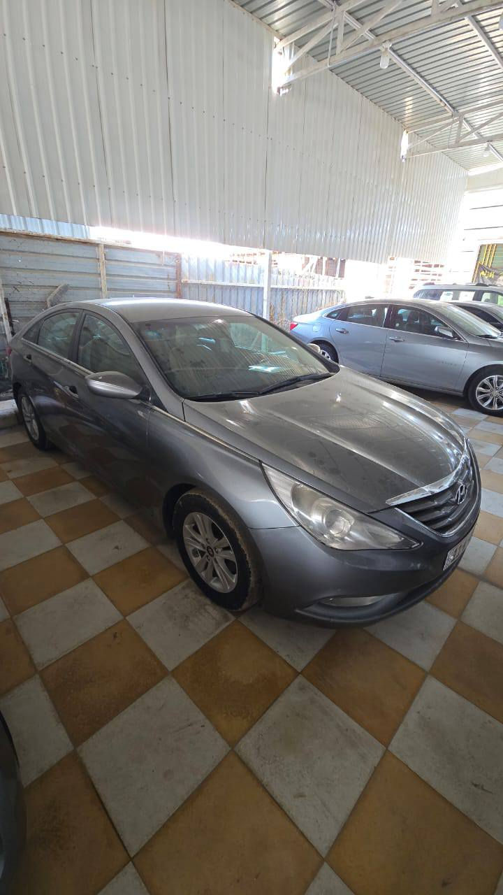 دليل العراق  السيارات 
سوناته ٢٠١٣ أمريكي كفاله عامه سياره جديده كلش ماشيه ١٤٠ الف السعر ١٢٥ وبيه مجال
رقم الهاتف+واتساب ‏‪***********‬‏
