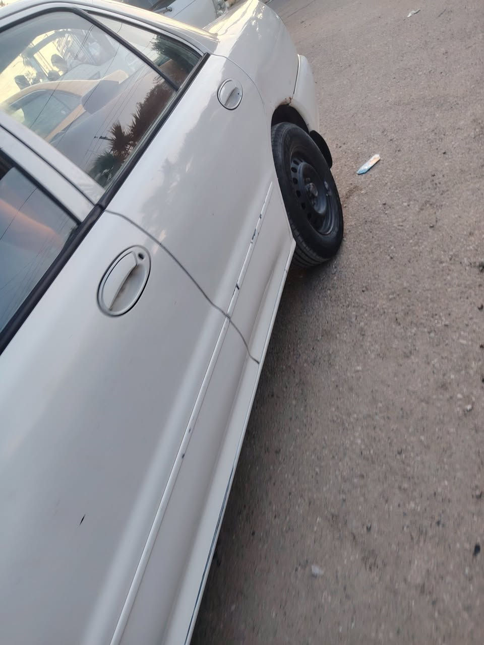 ألسلام عليكم الناس الي دور سياره نضيف بلادي
بروتون 2002 كير عادي رقم كركوك تحويل مباشر بلا نقص بلا ضرر سياره كله وضع شركة مكينه و صدر مبدل جديد تسوي هزه مباشر.   ع ايد وحده
سعر 47 اخواني فضلا وليس امرا فقط الشراي يتفضل بيه مجال بصيط بدون كسران اخواني 🌹
***********
