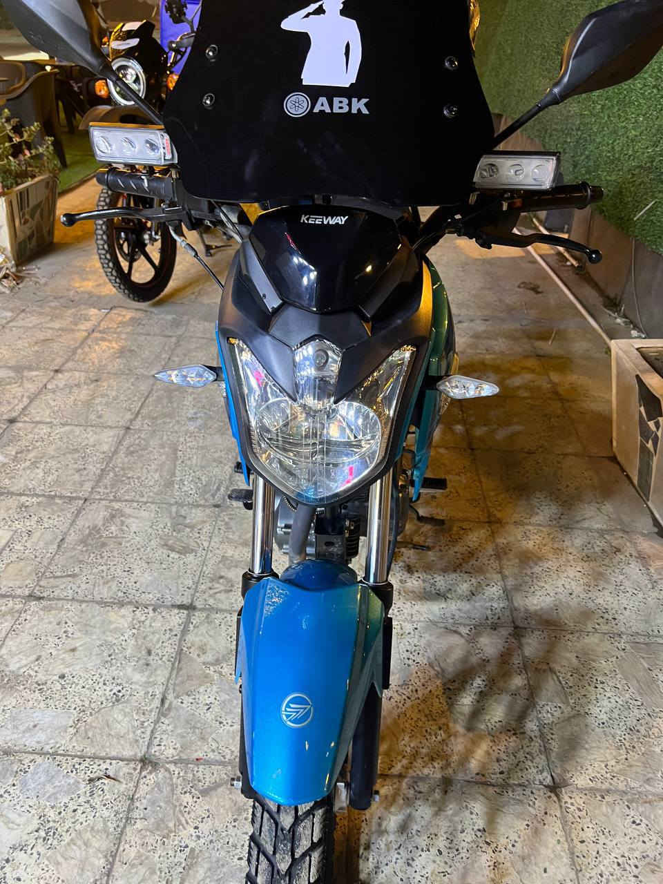 السلام عليكم دراجة RK موديل 24 دراجة نضيفة محرك برغي ما مفتوح // سعر 2000
بغداد حي الجهاد// ***********
