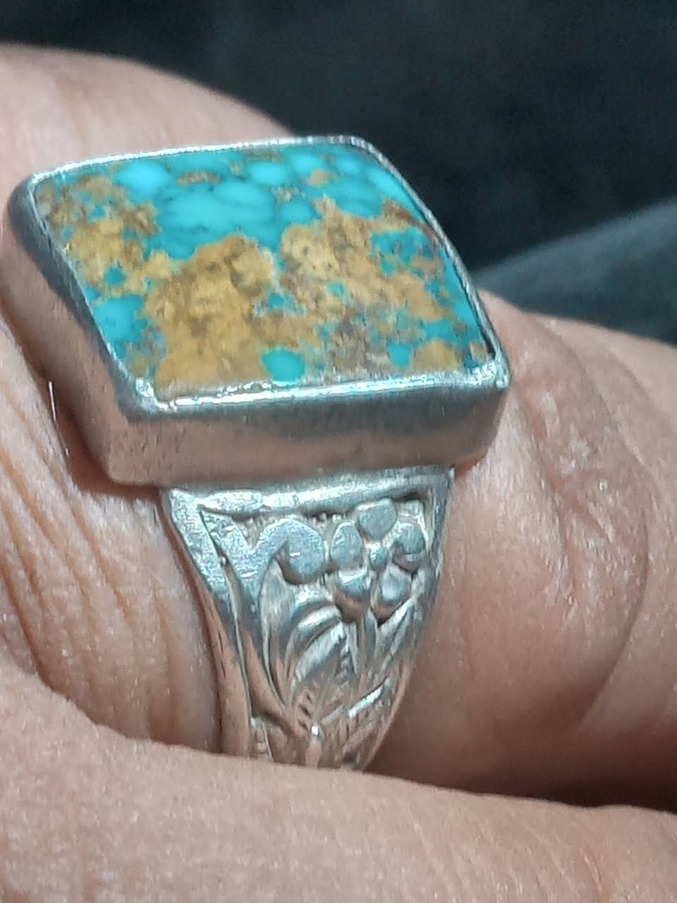 نيشابوري قديم صياغه يدوية السعر ٤٠الف مكاني بغداد البياع توصيل موجود


**إذا كنت صاحب هذا الإعلان وتريد حذفه لأي سبب، رجاءا أرسل رسالة إلى الدعم الفني**