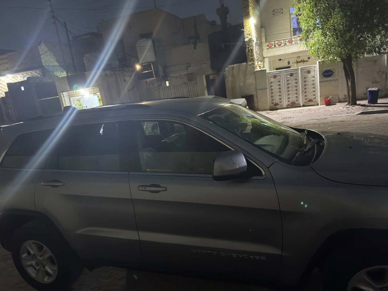 جيب 2015 فول مواصفات ادوات كص جنطة مكان عماره سياره جاهزة رقم  سعرها 75 وبيها مجال ***********
