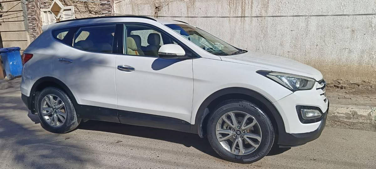 ***********
موديل ١٥ مكينه ٢٤٠٠ خليجيه مبدل كازكيت ١٥٠ مكانه كربلاء ٧ راكب ٣ قطع تبريد
