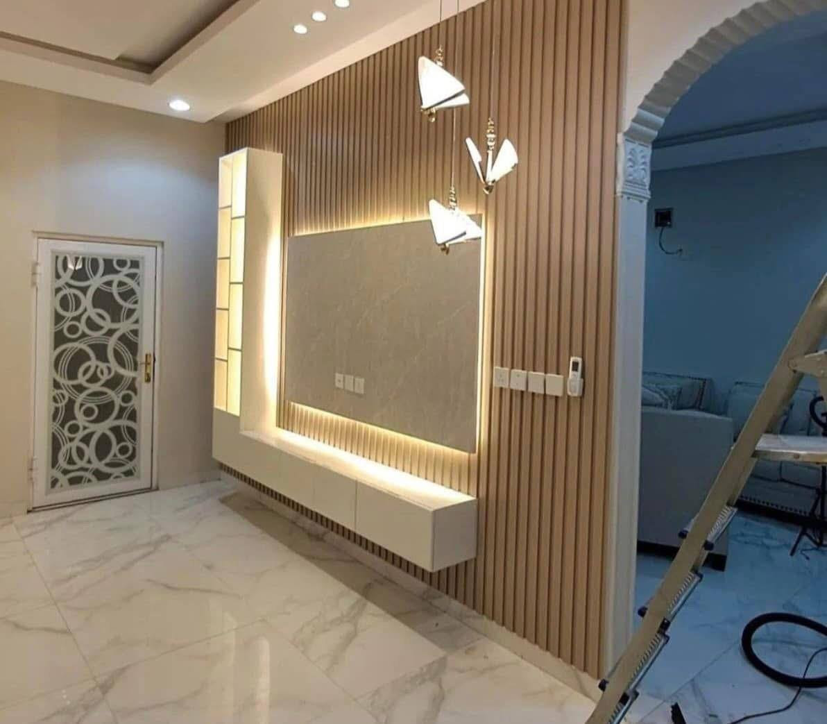 السلام عليكم صباغ متفرغ اشتغل جميع أنواع الاصباغ داخلي خارجي
و جميع نواع الديكور سقوف ثانوية تغليف جدران بديل الرخام بديل الخشب شيبورد بديل الحجر جبس بورد 
 مكاني بغداد شعله ***********
