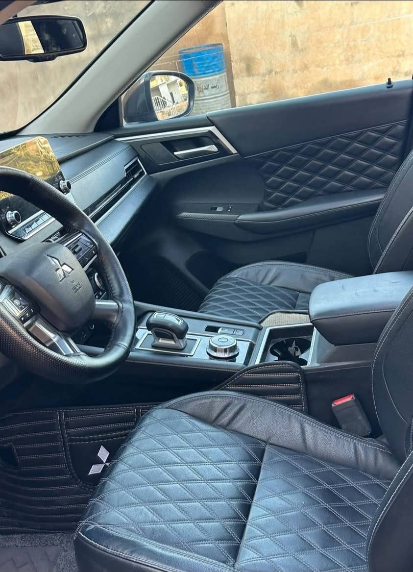 𝐌𝐈𝐓𝐒𝐔𝐁𝐈𝐒𝐇𝐈
𝐎𝐔𝐓𝐋𝐀𝐍𝐃𝐄𝐑 2023
ميتسوبيشي اوتلاندر
 موديل :     SEL۲۰۲۳

    7 راكب

السعر۱۹٥$ مجال

عداد  المسافة ۱۰ میل فقط

حجم المحرك : 2.5L ( 4,سلندر
سعر ....     ۱۹٥ ورقە مجال
مکان/ اربیل  . شارع 100م
معرض نجوم البصرە🔶

( نصف جاملخ صبغ بدون دواخل . بجم کبس)

 مواصفات  
SEL

دةبل اكسل (𝐀𝐖𝐃) 
 بصمة ابواب 
دبڵ   بانوراما 🔴

بصمة تشغيل 

شاشة دشبول ديجيتال

كاميرا °360
‏‎كاميرا امامي
كاميرا جانبي
كاميرا خلفي
هاند بريك بصمة
اوتو ستارات (𝐀𝐔𝐓𝐎 𝐒𝐓𝐀𝐑𝐓)
اوتو ستوب (𝐀𝐔𝐓𝐎  𝐒𝐓𝐎𝐏)
رادار امامي (تحديد مسار)
رادار جانبي  (نقاط عمياء)
رادار خلفي (التحذير من الاصطدام)
حساسات امامي
حساسات جانبي 
حساسات خلفي 

إشارات بلمري 

مري شفط

نظام (𝐎𝐅𝐅-𝐑𝐎𝐀𝐃)
نظام (𝐒𝐇𝐎𝐖)
نظام (𝐀𝐔𝐓𝐎)
نظام 
(𝐄𝐂𝐎)
نظام (𝐍𝐎𝐑𝐌𝐀𝐋)
نظام (𝐒𝐏𝐎𝐑𝐓)
كشنات جلد شامو 

كشن السايق كهربائي
كشنات هیتر
تحكم استيرن 
تبريد لمس 
تبريد مركزي قطعتين
صندوق شفط كهربائي 
لايتات (𝐋𝐄𝐃) 
عدسة زينون 
بكلايتات (𝐋𝐄𝐃)
ويل 20

بعد هوايه مواصفات 
 رقم الشاصي مرفق مع صور
‏‎تفاصيل اكثر الاتصال علی ارقام التاليه  
۰۷٥۰۱۳٥٥۹۳٥
۰۷۷۰۱۳٤۳٤٥٦

(مكان السياره اربیل ...شارع 100م ..معرض نجوم البصرە)

‏
