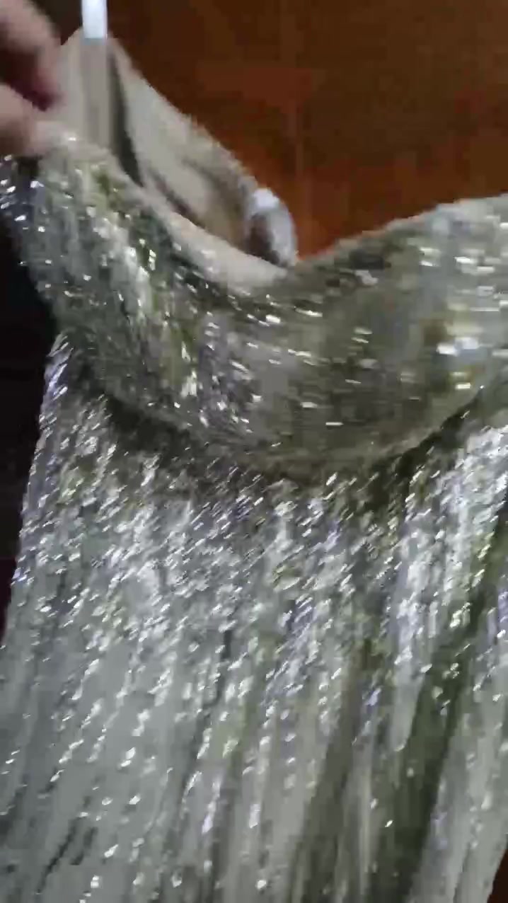 سلفي.  يلبس وزن ٧٥.  و٨٠.    جيدد كوالتي.  وجيدد ماركه


**إذا كنت صاحب هذا الإعلان وتريد حذفه لأي سبب، رجاءا أرسل رسالة إلى الدعم الفني**