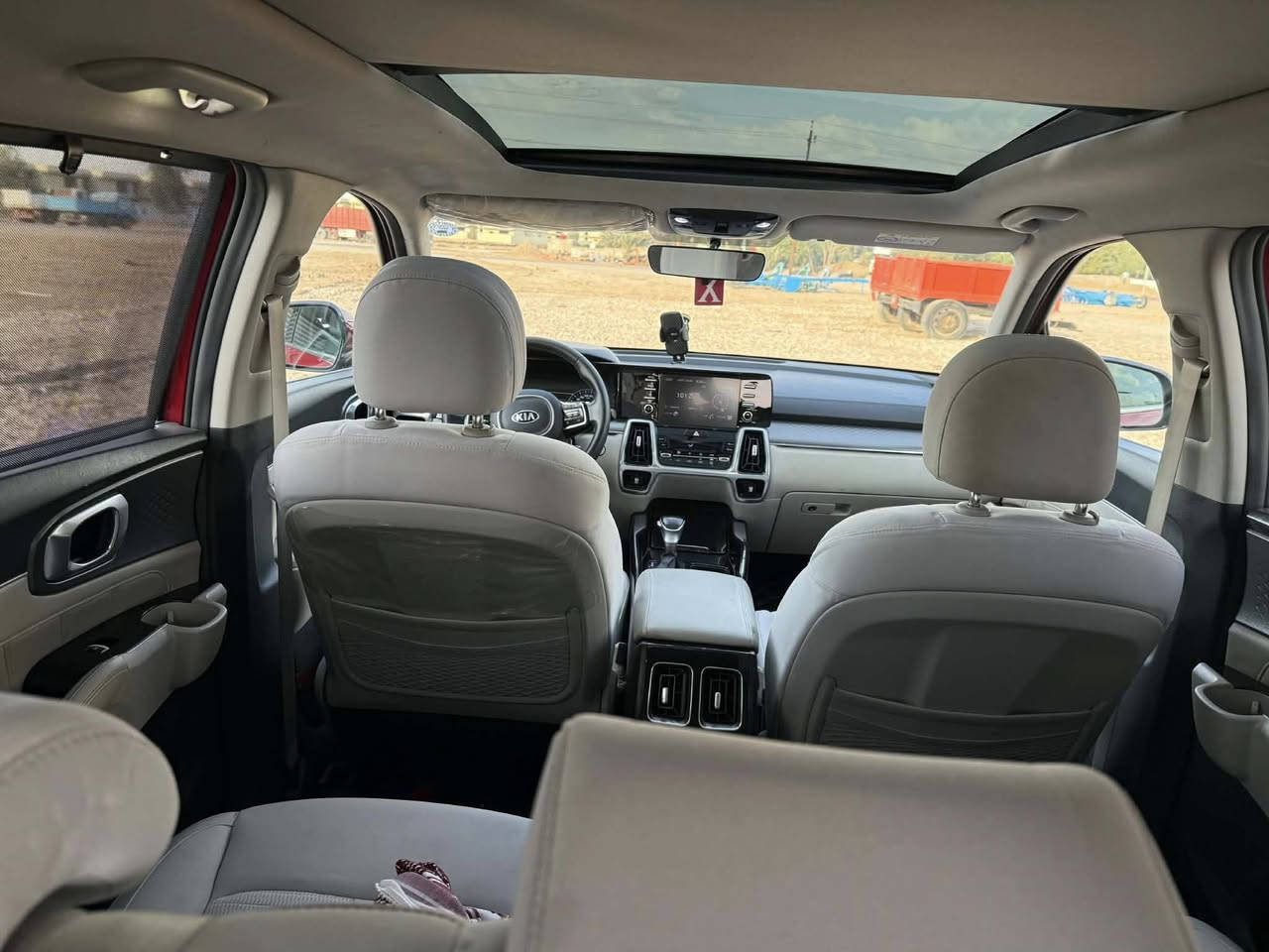 سورنتو خليجي موديل 2021سياره مكفوله كفاله عامه رقم سنويه جديد فول موصفات V6 بنراما كشنات كهربائيه بصمه دخول ذكي لد نهاري سياره جديده بمعنه الكمله مكاني واسط الزبيدية ***********//$& ‭0780 707 7375‬
