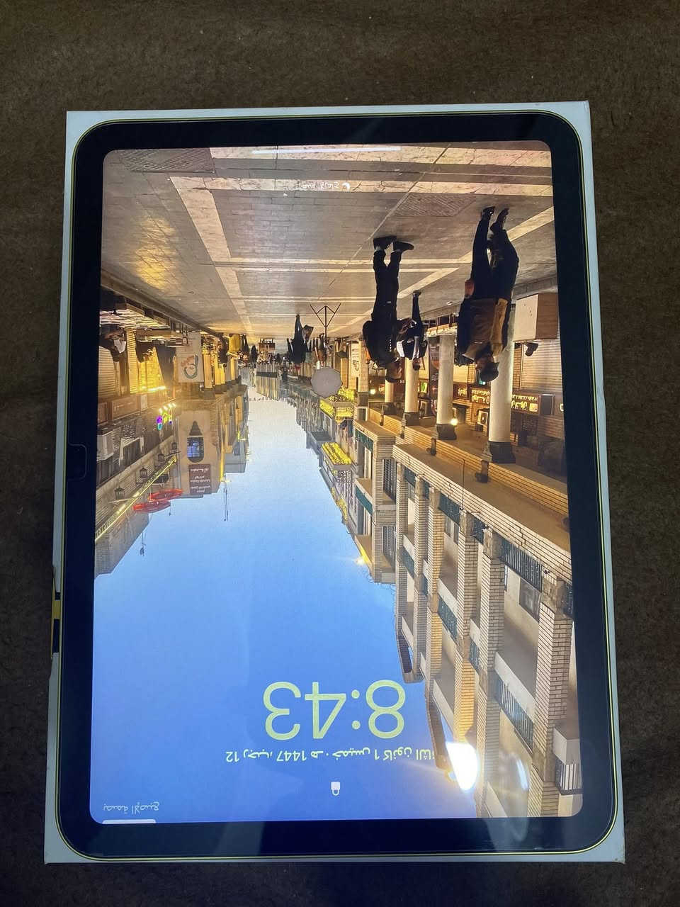 سلام عليكم 🫡 
ايباد 10 (جيل العاشر)
ذاكرة 256
بطاريه100
ضمان يومين وينتهي
جهاز جديد كسر كارتون
نموذج M اصلي 
لون ليموني
عنوان : كوت ***********
السعر خاص
