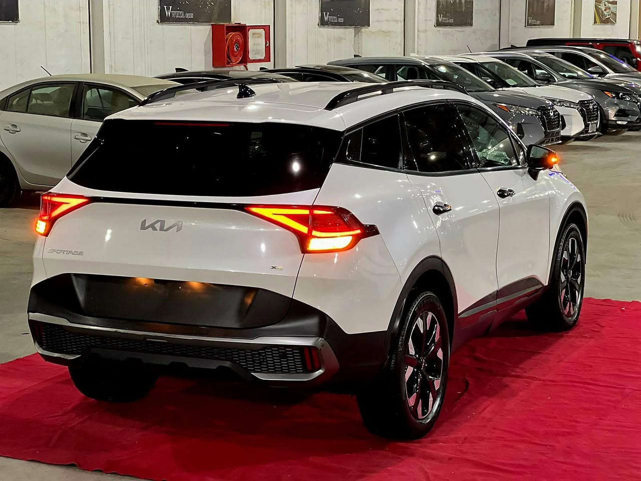 𝟐𝟎𝟐𝟑 𝐊𝐈𝐀 𝐒𝐏𝐎𝐑𝐓𝐀𝐆𝐄 𝐗-𝐋𝐈𝐍𝐄

کيا سبورتج X-LINE موديل : 2023 
سعر بلاش  ارخس سعر [ 173$] 💰ورقە بیها مجال 
اللون : ابيض 
سیارە بیها جملخ باب حافزل بولند
بدون دواخل شرط 💯
بجم کبس کولە بلاودی
عداد المسافة : 10 الف بعد زیرو 
حجم المحرك : 2.5L (4.سلندر)
سیارە فول فول ماعدل فتحە
المواصفات : 𝐗-𝐋𝐈𝐍𝐄
فـــول فـــول مـــواصفـــات 1/1
دةبل اكسل : 𝐀𝐖𝐃
كيج الكتروني
‏‎بصمة ابواب 
مرایە ایشارە 
‏‎بصمة تشغيل
تشغيل عن بعد
شاشة كبير
سحن وايرليس
هاند بريك بصمة
اوتو هولد :             
اوتو ستارات : 
اوتو ستوب :  
رادار امامي (تحديد مسار)
‏‎رادار جانبي (نقاط عمياء)
‏‎رادار خلفي (التحذير من الاصطدام)
‏‎حساسات امامي
‏‎حساسات جانبي 
‏‎حساسات خلفي 
نظام : 𝐄𝐂𝐎
نظام : 𝐍𝐎𝐑𝐌𝐀𝐋
نظام : 𝐒𝐏𝐎𝐑𝐓
كشنات جلد
كشنات كهربايي
كشنات هيتر
تحكيمات استيرن
استيرن هيتر
تبريد لمس
تبريد مركزي 
لايتات 𝐋𝐄𝐃 لسد عدسة زينون بلادي
بلاجكتور 𝐋𝐄𝐃 ليد بلادي
بكلايتات 𝐋𝐄𝐃بلادي
ويل كروم
بعد هوایە مواسفات 
☎️ *********** واتساب فایبر 
☎️ *********** کورک فقط
عنوان📍اربيل داخل معارض أربيل, العراق
