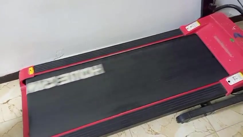 جهاز جري يتحمل وزن ١٨٠ سعرة ٢٧٥ بغداد ***********
