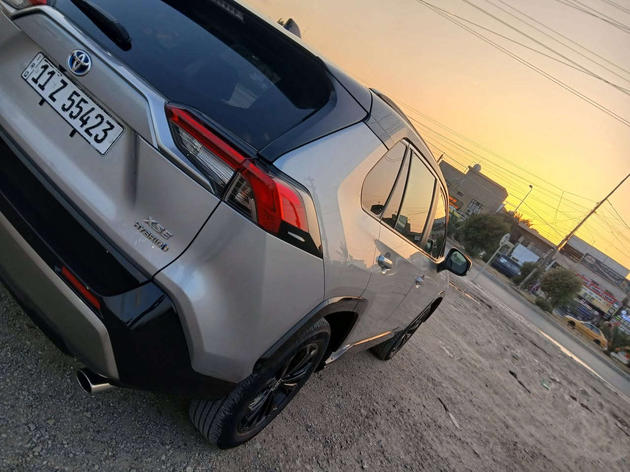 السلام عليكم للبيع فقط تويوتا راف فور هايبرد وارد أمريكي موديل 2023 محرك 2500 حادثها موضح بالصوره السعر 270 للاستفسار ***********
