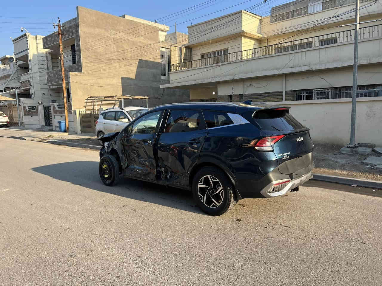 سبورتج وارد كندي 2025محرك 2500 دخال جديد ع حادثها بدون تصليح منفيس بسمي تشتغل وتمشي تبريد شغال تدفئه بالكشنات رادارات تحديد مسار تبريد خلفي اي ستفسار تصال بالرقم *********** السعر 120
