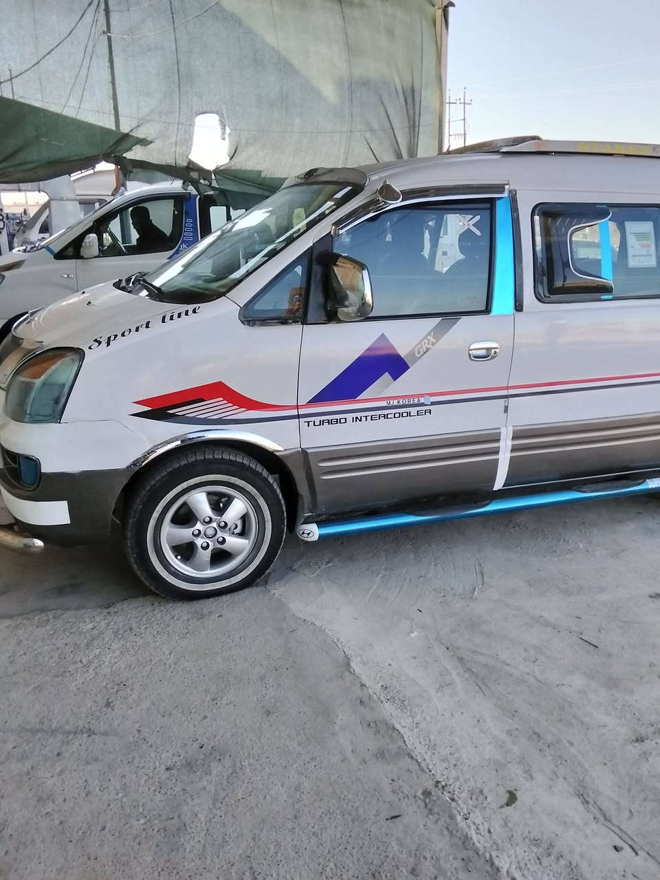 السلام عليكم ستاركس 2007 اصل مكينه بعده عسحك تخم تاير كهربائية حداديه داخل دروعه  سيبايه سياره جديده المكان ديالى الخالص شراي اتصل *********** السعر 82
