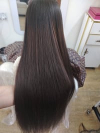 فيونكا هير جلسه تسريح ومعالج للشعر بضمان السنه شعر صحي وسرحللحجز والتث...