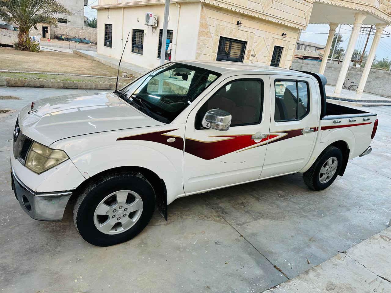 السلام عليكم 
للبيع نيفاره 
موديل 2008
كير عادي 
محرك كيرر شرط 
كهربائيات كلها شغاله 
السياره بيها صبغ جاملغ وربع البونيد 
رقم صلاح الدين سنويه نافده 2023
السعر 85وبيها مجال للشراي
الاتصال ***********
مكان السياره كركوك الحويجه ناحيه العباسي
