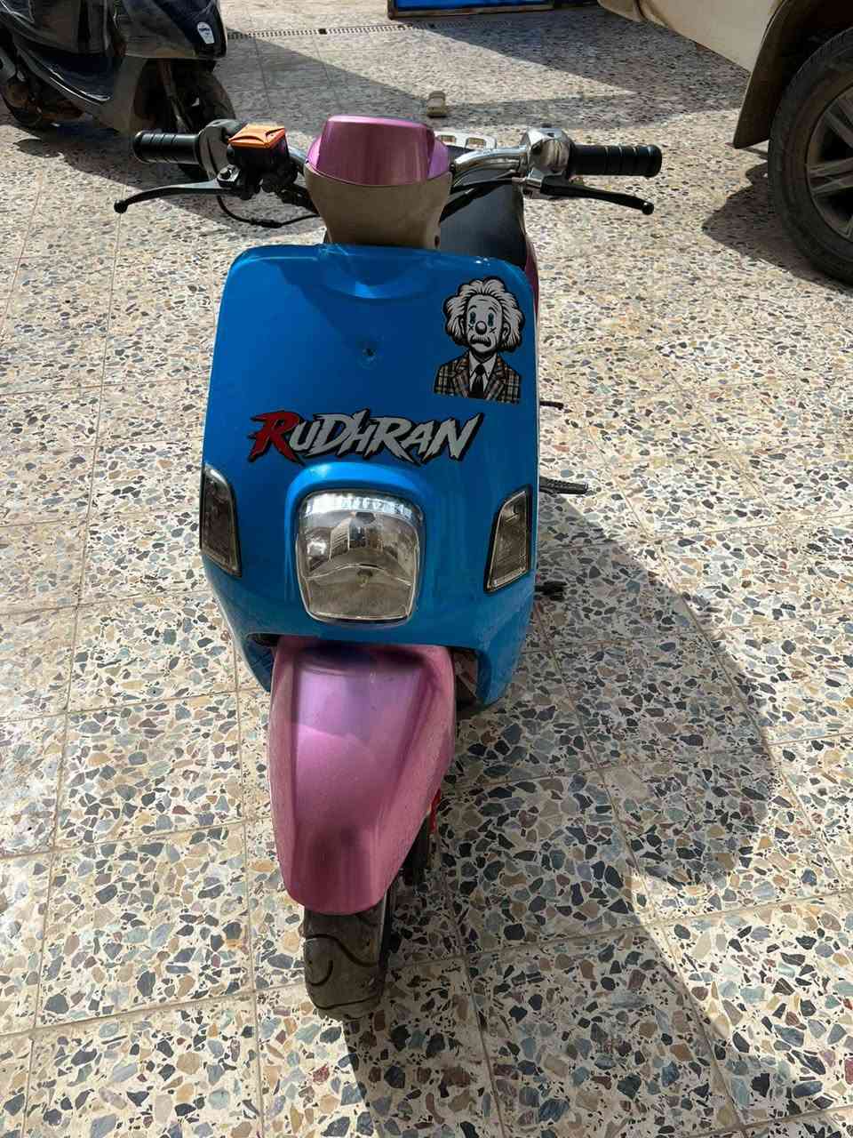 سلام عليكم درجة ماكس بوليس درجة ما مفتوحه درجة خير  من الله مبدل الكفر الكدام عدي الكفر البلاد بس بي كسر المكان العماره السعر 600الرقم ***********بي وساب
