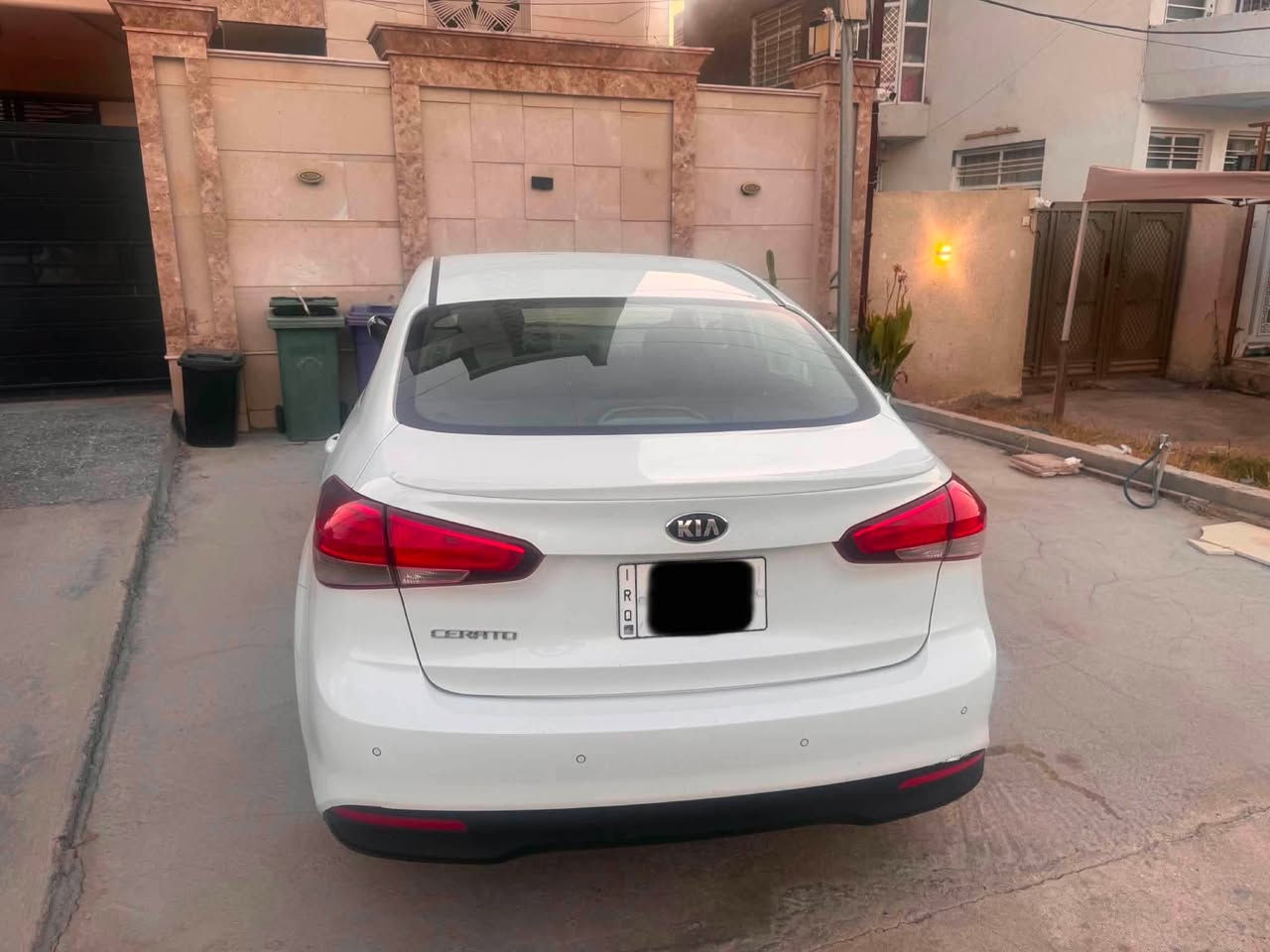 السلام عليكم

كيا سيراتو 2018 خليجية صدفي ماشية 120km محرك 2000 ويل كب   تحكم ستيرن مري شفط حساس امامي وخلفي سيارة مال شركة دولية رقم بغداد باسمي  بارد جاملغ امامي فقط . بغداد
السعر:(135)  
***********
