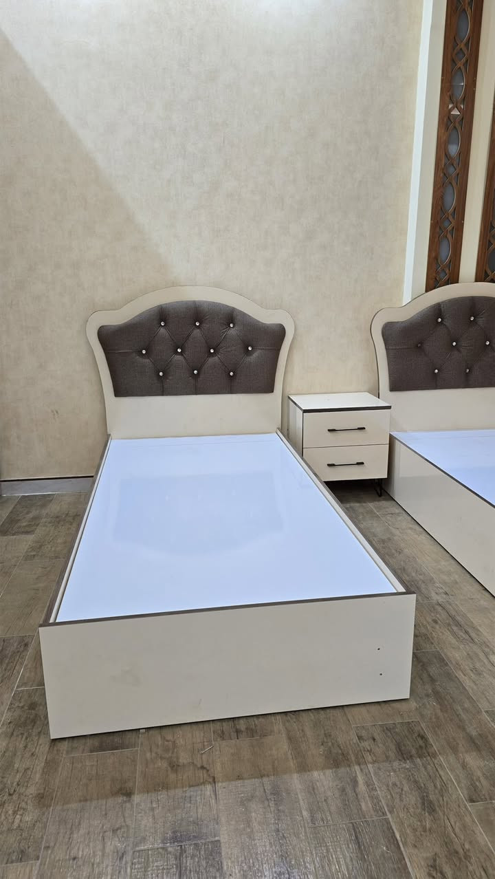 تفصال حسب الطلب خشب تركي درجه اولى كافه الوان
نجاره ابو الحسن لعمل كافه اعمال النجاره 

البصره صناعيه حمدان 

***********
