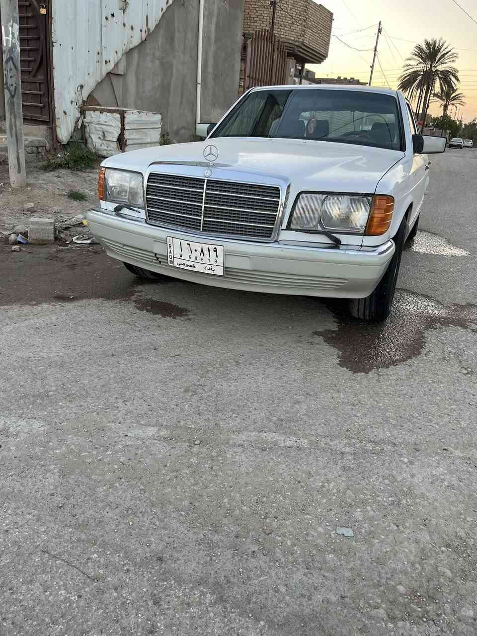 بس الله السلام عليكم مارسدس رئاسي 300
بلادية بيهة قطعتي صبغ فقط 
فول مواصفات دبل هورن كسنات كهرباءبردة كهرباء 
مو ديل 1990مكاني بابل  ***********
