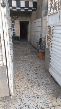 دار للايجار المساحه ١٠٠متر طابق ارضي يحتوي على استقبال كبيره حولي مطبخ...