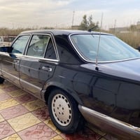 مارسدس se 300 رأسي للبيع  سعرها 58 وبيها مجال للطيبين  مكانها بغداد ال...