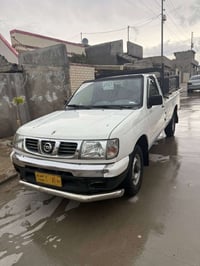 نيسان بيكاب • ٢٠٠١ • مكينة مصانة