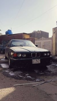 للبيع بي ام ٧٣٥ سياره مكينه جديده خير من الله كهربائيات كلها شغاله جام...