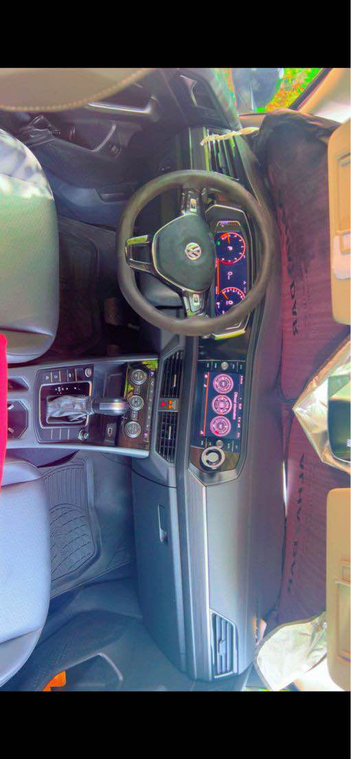 ‏بسم الله الرحمن الرحيم 
جییتا SEL ٢٠٢٠
فول فول مواسەفاتە سەیارەکی جوانو بێ عەیبە دو پارچەی هەیە بەبێ ژورێ بەبێ ئێرباگ دەرکەی لەی سەکن کەمێک ساردی هەیە 
نرخ: ١٦٧$
ژمارەی موبایل:  *********** أربيل, العراق
