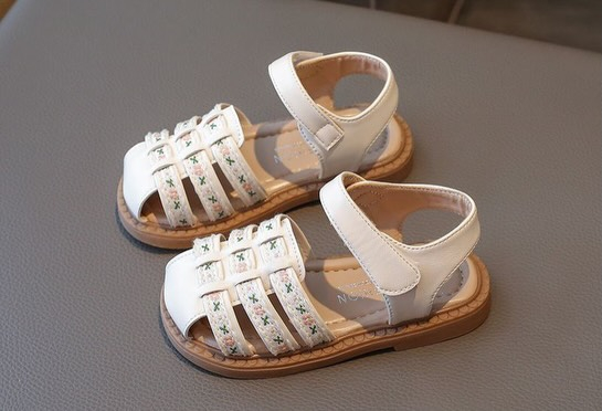 مراح نكتب شي… الجمال وحده يتكلم ✨
موديل أنيق وجميل جداً للبنوتات
متوفر بقياسات 22 – 34
راحة وخفة وأناقة بنفس الوقت 👧👟

العنوان: واسط – الكوت – شارع الأطباء قرب د. علي ياسر وقرب اكسسوارات فدشي 2
متوفر توصيل لجميع محافظات العراق 🇮🇶🇮🇶


**إذا كنت صاحب هذا الإعلان وتريد حذفه لأي سبب، رجاءا أرسل رسالة إلى الدعم الفني**