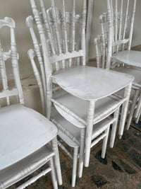 كراسي مستعمل للبيع عدد 200 سعره 8500الف الواحد بغداد 07763899936