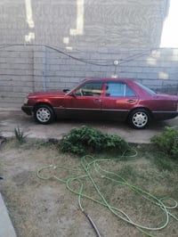 مرسيدس دب • ١٩٩١ • رقم بغداد دولي