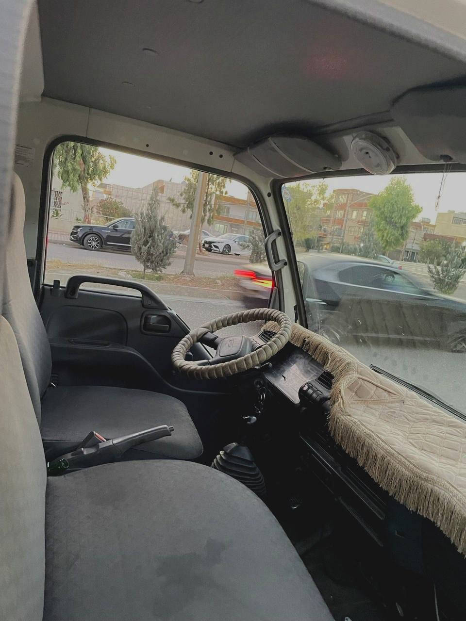 ISUZI  
.2007 
_سەنەوی تازەی
/ِکاڕەبی مەزبوتە
/ڕەقەمی تازە کڕاوەتەوە
/‌٦ش تایەی لۆکی لەسەڕ
/تزە تەشفیتی گٸڕ و مەکینەی کڕاوە

/کەلە بچوک
/بۆدی کوڕت
/دەبڵ شانسی
بۆ پەیوەندی (***********) السليمانية, العراق
