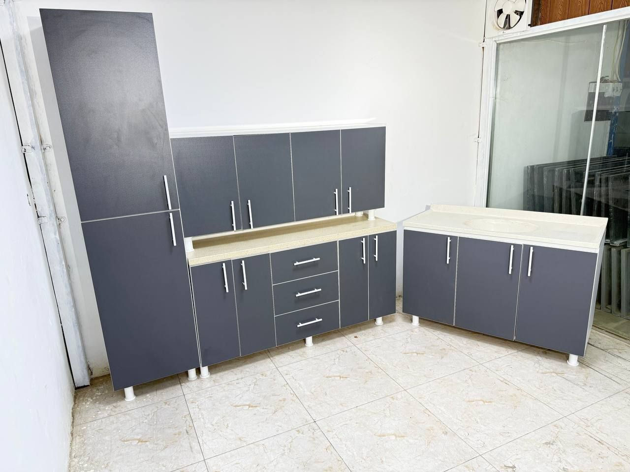 كاونتر متر ونص ارضي والملحق مترونص + ڤاترينا 50 سم 
السنك متر و20 مرمر 
القياسات مذكوره بالفيديو 
السعر 315 الف🩷✨

للتوصيل 🚚
بغداد مجاني 
شد داخل بغداد 30 الف كرخ 40 الف رصافه + اطراف بغداد 

(كربلاء +بابل + نجف + مركز الديوانيه 25 الف ) 
 
(الأنبار 25 الف ) 
 

(واسط + صلاح الدين + ديالى  35 الف )

(السماوه + العماره + الناصريه البصره50


**إذا كنت صاحب هذا الإعلان وتريد حذفه لأي سبب، رجاءا أرسل رسالة إلى الدعم الفني**