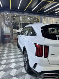 السلام وعليكم  للبيع كيا سورنتو 2022 خليجي فول 1/1 رقم بغداد ماشيه 47 ...