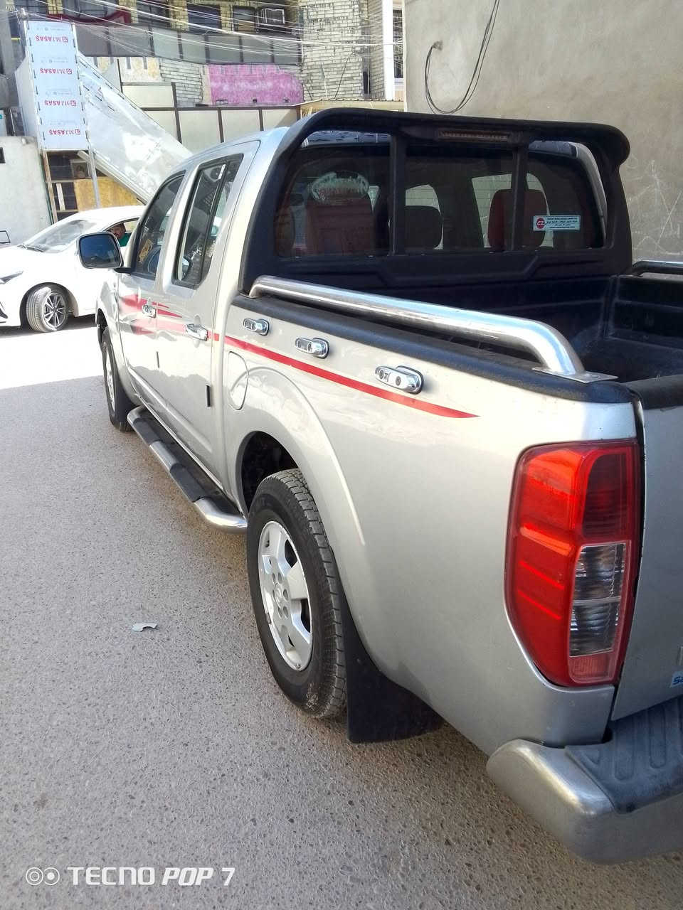 السلام عليكم نيفارا للبيع 2009 سياره باسم فيها تبديل بنيد السعر 88 الاستفسار على رقم الهاتف المنطقه بغداد البلديات ***********
