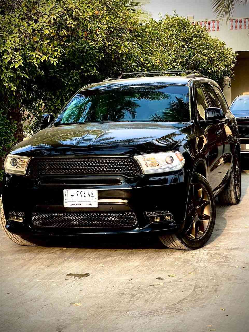 السلام عليكم 
(للبيع او المراوس )دوج دورنگو 2017 GT مسجله ٢٠١٩ 
محرك (3600) ٦ سلندر 
رقم بغداد 
المواصفات 
بصمه
تشغيل عن بعد
تحكم ستيرن جهتين 
كشنات جلد
شفتات 
شاشه 
كامره دواره 
جنطه شفط كشنات ملكي منفصل 
ماشيه ١١٠ الف 
حادث السياره جاملغ خلفي الايمن و بنيد 
بدون ايرباك فقط ايرباك الكشن الخلفي 
السياره مابيها اي نقص 
مكان السياره بغداد السعر190 وبيها مجال 
‏***********
