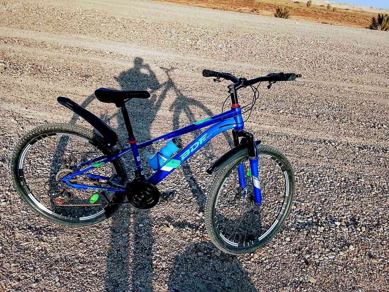 بايسكل جبلي للبيع جديد
سعر 120 الف  
كير امامي 3نمر 
والكير الخلفي6نمر 
تايرات جبليه بعده جديده
وزن خفيف


**إذا كنت صاحب هذا الإعلان وتريد حذفه لأي سبب، رجاءا أرسل رسالة إلى الدعم الفني**