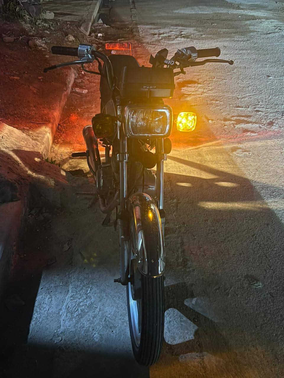 دراجه ايرانيه للبيع شغاله مكاني بغداد جزيرة سياحيه سعر 275 رقم *********** ابو رقيه
