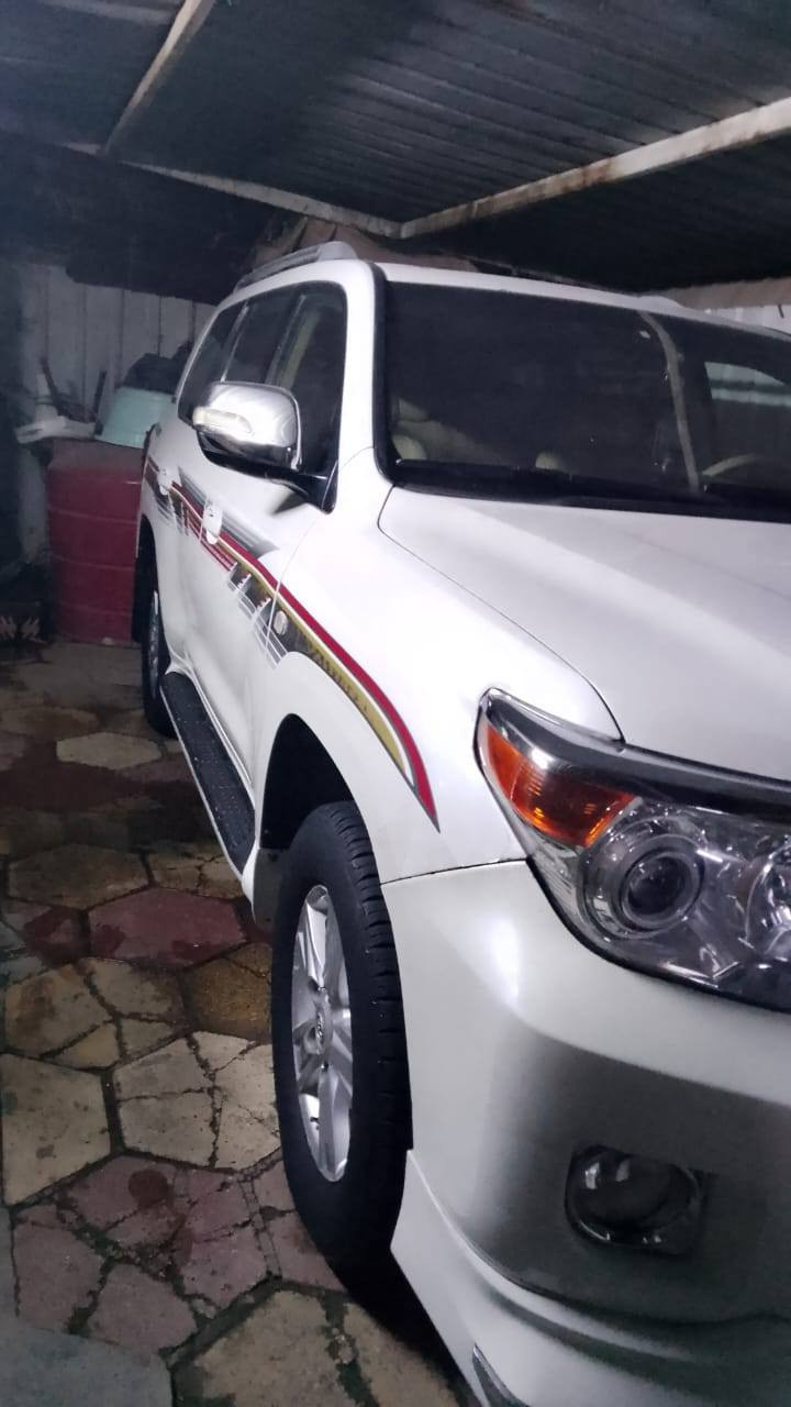 سلام عليكم لاندكروز 2009مكفوله صور السونار موجوده السعر 3 وبيها مجال
***********

***********
