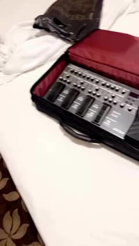 Boss me 80 مع سيت  تركي  للساز  جهاز مستخدم  نظيف  07504291724 واتس اب