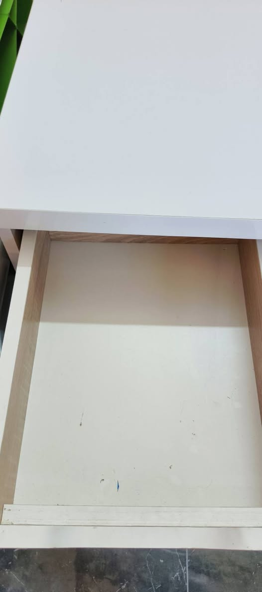 السلام عليكم ميز استعمال قليل الميز نوع الخشب MDF تركي درجه اولى 
القياسات  ارتفاع 70cm عمق 70 طول 2m×2m ومجرات ثنين وياه كل واحد بيه عدد 5 سعره 300


**إذا كنت صاحب هذا الإعلان وتريد حذفه لأي سبب، رجاءا أرسل رسالة إلى الدعم الفني**
