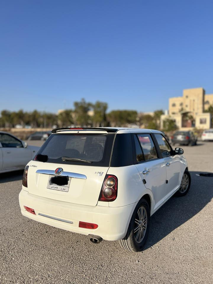 إعلان بيع سيارة (للبيع فقط)
"ما شاء الله، تبارك الرحمن 
🔍 تفاصيل السيارة:
• النوع والموديل: [ليفان ٣٢٠]
• الحالة: نظيفة جداً (بدون صبغ فقط شبر الموضح بالصورة).
• المسافة المقطوعة  [115000] كم.
• المواصفات: [بصمة+تشغيل عن بعد+داش كام تصوير امامي خلفي باقي المواصفات معروفة].
• الحالة الميكانيكية: محرك، كير، وتبريد بشرط الفحص (شغالة وجاهزة).
• السيارة استخدام شخصي ومحافظ عليها جداً
• السعر المطلوب: [58] (قابل للتفاوض البسيط ).
• المكان: [موصل].
• للاستفسار والتواصل: [***********].
