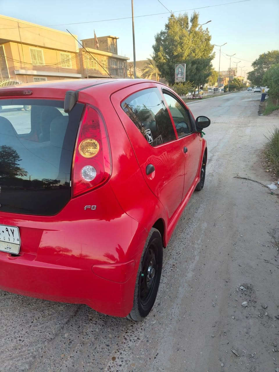 السلام عليكم اخوان سياره كيو كيو بي واي دي موديل 2012 رقم بابل الماني  سياره خير من الله من كير ومكينه وحداديه مكفوله من ضربه وتبديل وصبغ سنويه مجدده لغايه 28 مصفره غرامات السعر 38 بيه مجال بسيط المكان في بابل الرقم الهاتف***********
