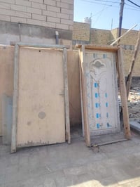 جرايب خشب • باب المنيوم بدون جرجوبه • باب خشب وجرجوبه