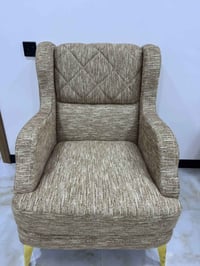 كرسي • غير مستعمل • العامريه