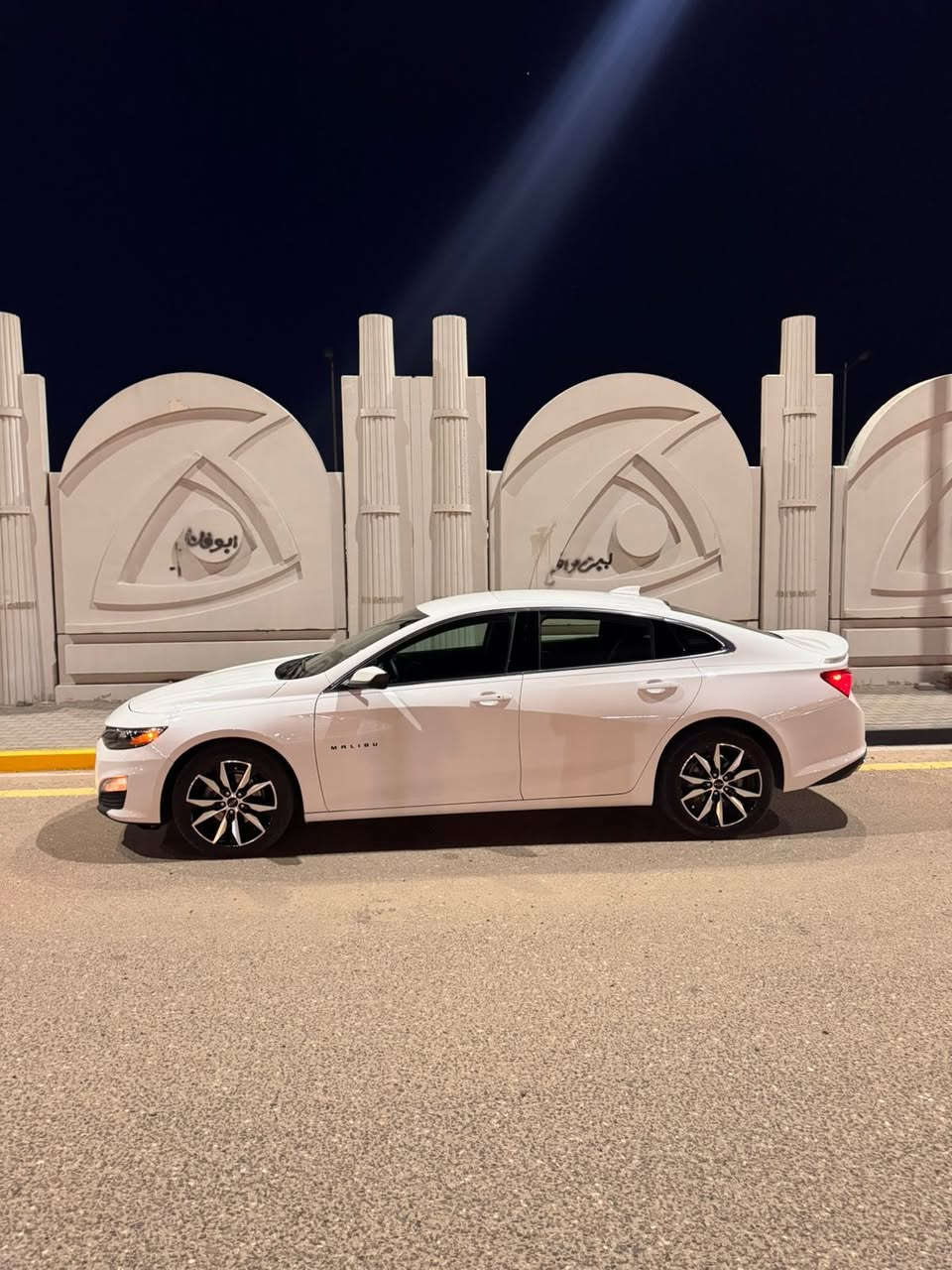 ماليبو 2024 كفالة ضرب وصبغ وتبديل السيارة داخلة غرق للدوسة بالكارتون ماشيك 7 الف ميل مواصفات RS بدون رقم فحص مؤقت مكاني البصرة السعر 135 وبيها مجال بسيط 
للاستفسار ***********
