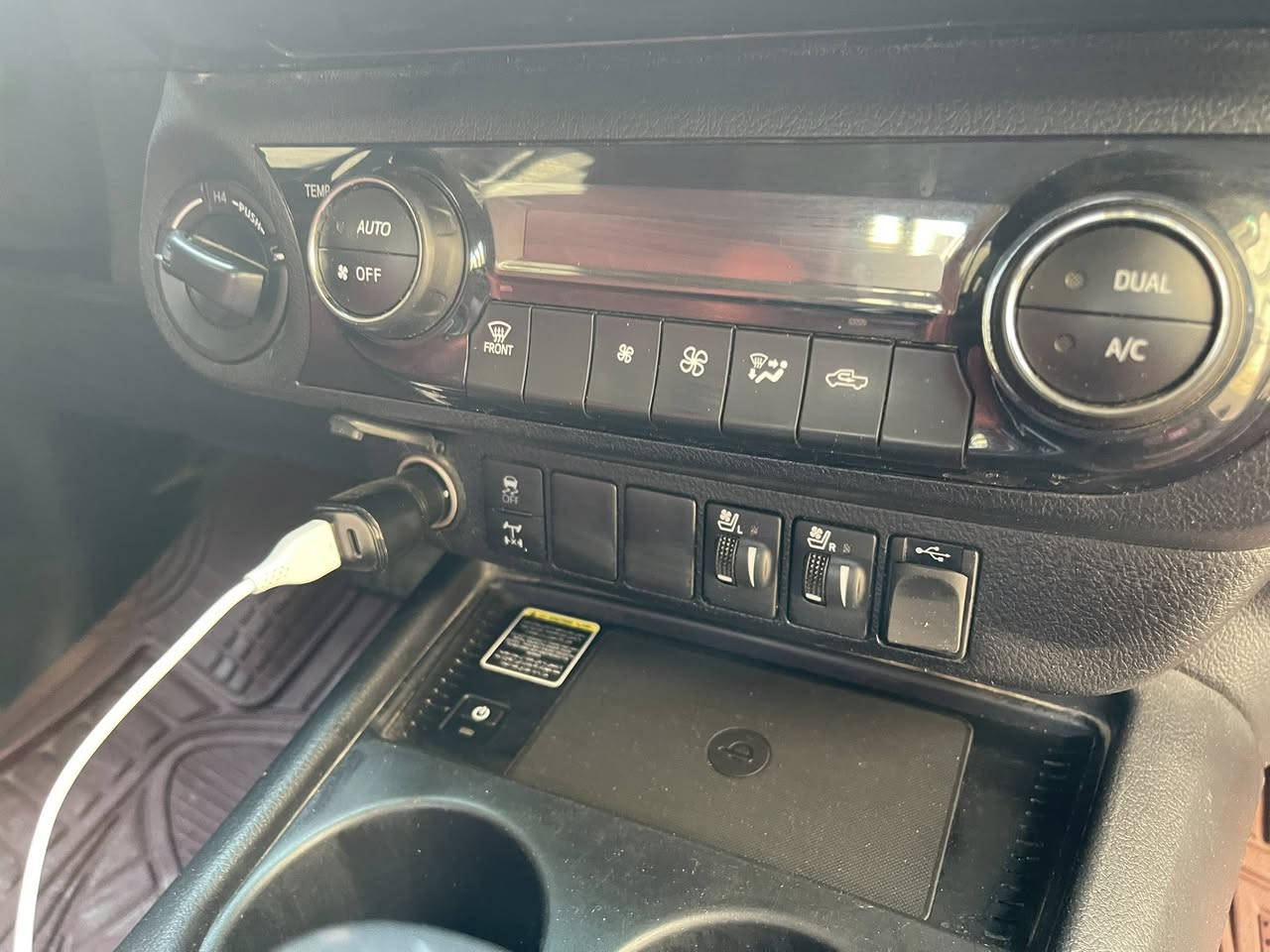 ‏ موديل 23 ساز أصلي كشنات تبريد  كير أوتوماتيك مقفولة رقم أربيل شراي يخبر مكان بغداد
***********
