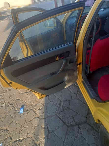 سلام عليكم وبترا 2011 صفره بيه ضربه جنطه خفيفه وبيه تلحيضات سعره 57 وبيه مجال اكثر التفاصيل اتصل ع الرقم ***********
